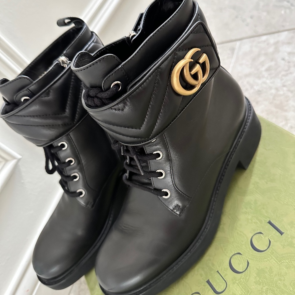 Gucci combat boots leather double G